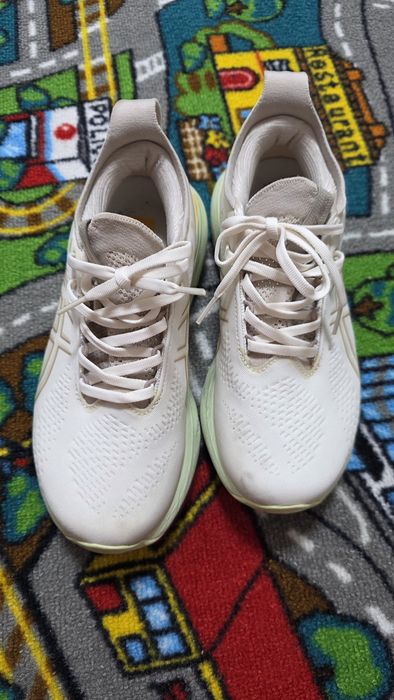 Маратонки Asics 39,5
