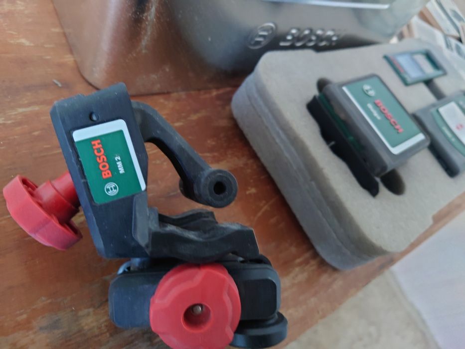 Bosch Quigo 3 in 1 (Professional) лазерен нивелир