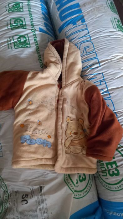 Отдам даром детские вещи