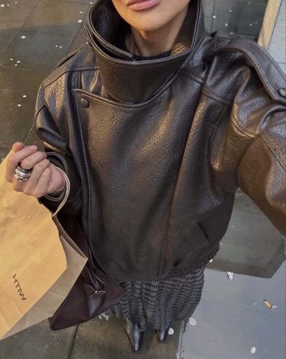Кожено oversize яке с яка тренд
