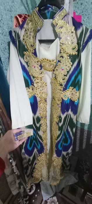 Kelinlar uchun kiyim adraslar