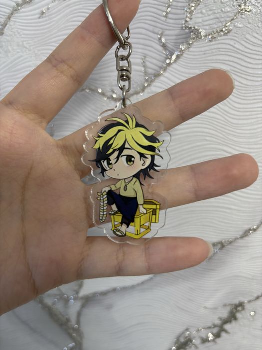 Пластиковые брелки