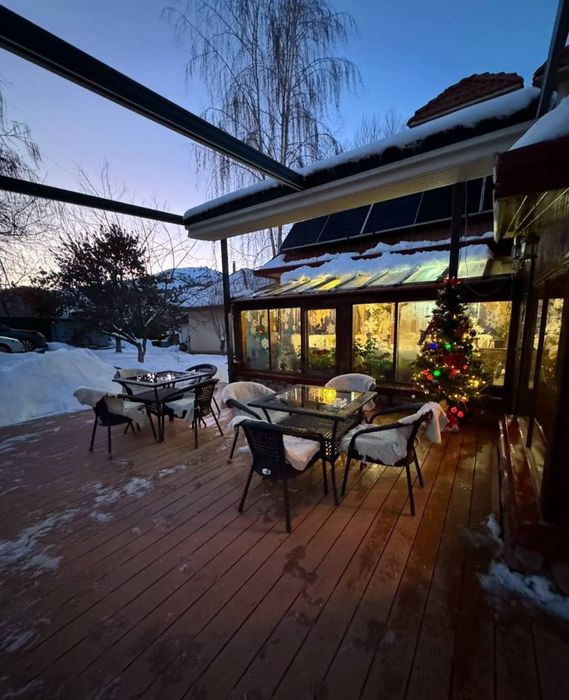 Продается зона отдыха на Чимгане