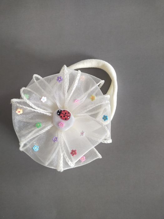 Продам банты ручной работы.