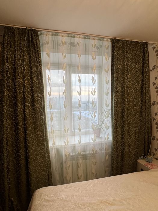 Продам комплект штор с тюлем