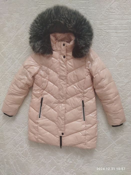 Куртки на девочку