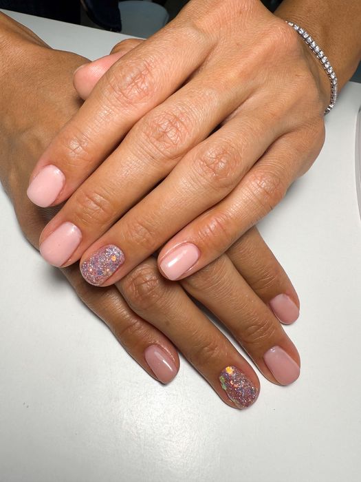 Маникюр с гель покрытием, наращивание, дизайн