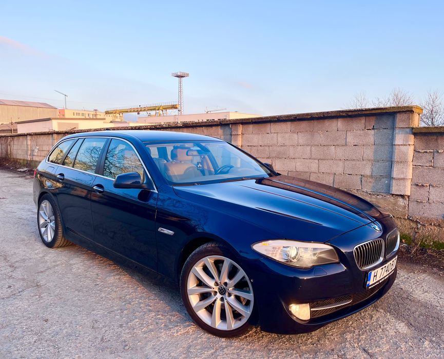 BMW 530D Touring 2010г.