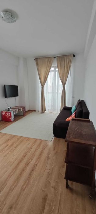 Închiriez apartament 2 camere