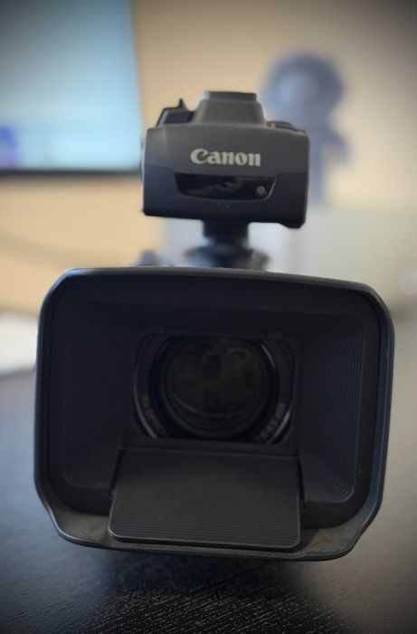 Canon XA50 Camera Video Profesionala UHD 4K