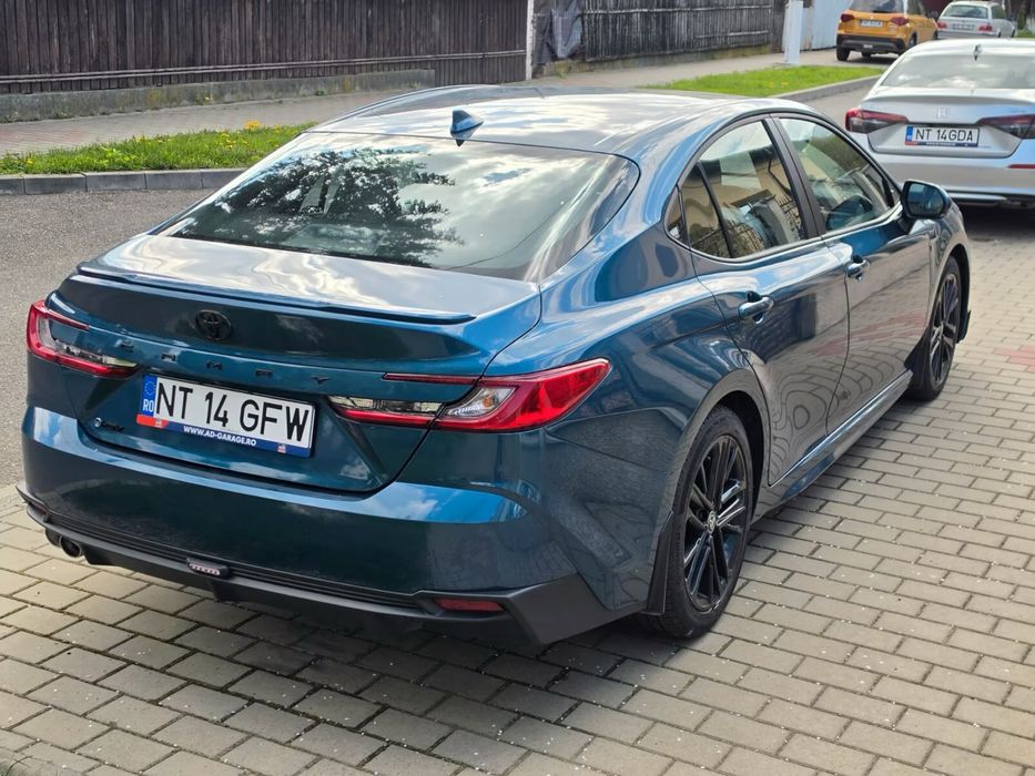 Toyota Camry 2.5 Hybrid Executive XSE 2025