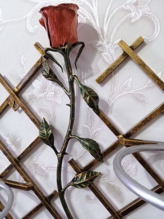 Цветочница для девушки на НГ