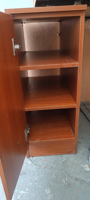 Продам рабочий стол (парта) и тумба