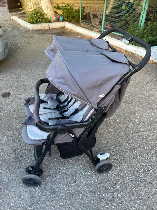 Продам коляску для двойни