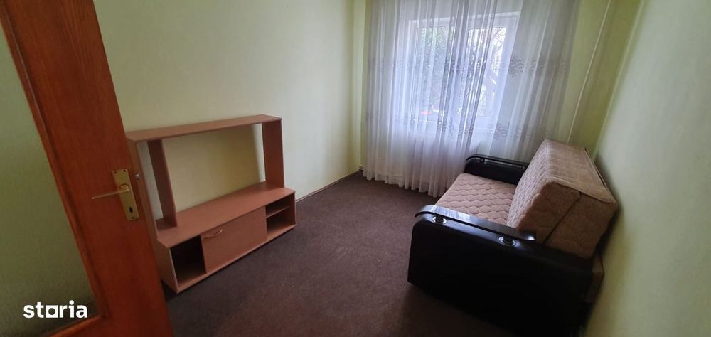 Apartament 3 camere decomandat – Str. Iosif Cocea, Bacău