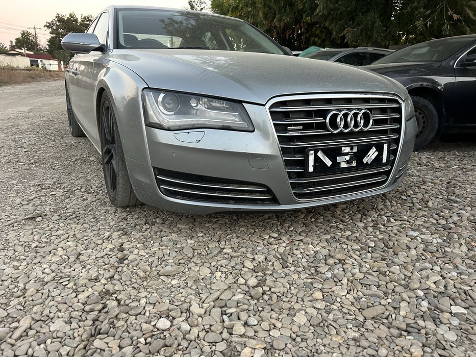 Stop stânga aripă Audi A8 4H 2012