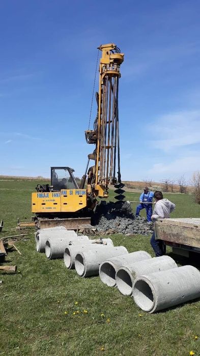 Foraje FANTANI cu tub beton BIHOR