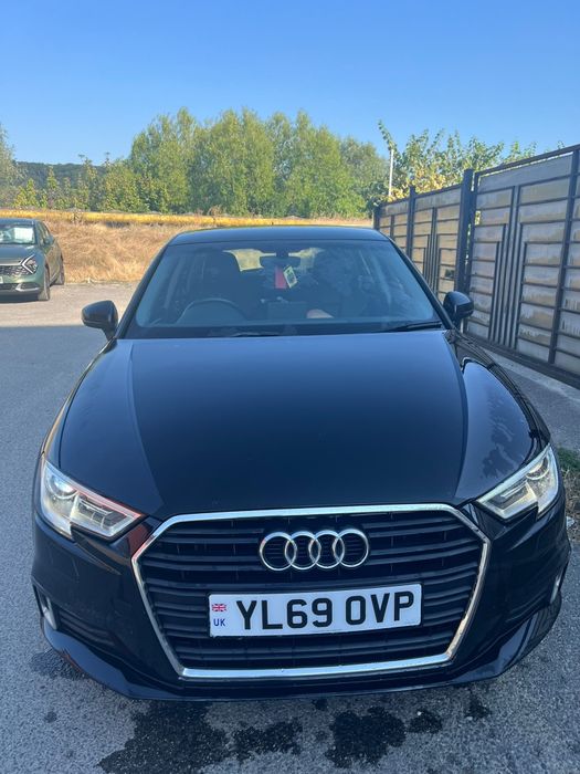 Vând Audi A3 2020