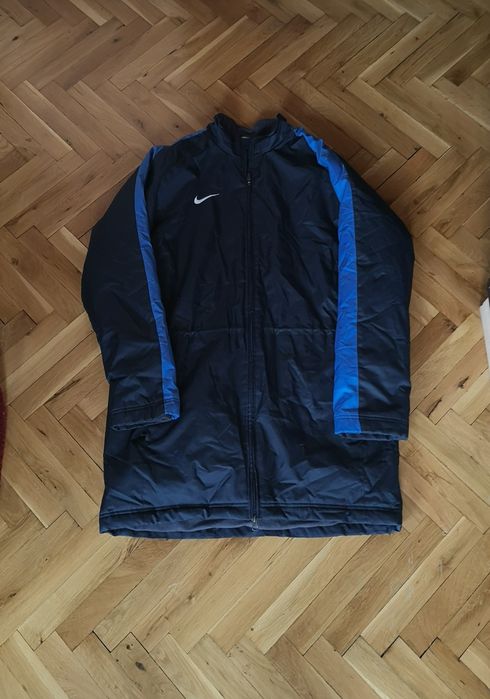 Оригинална мъжка зимна шуба Найк размер М -L