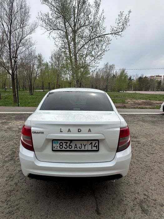 Продам Лада гранта 2190