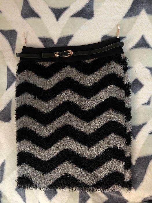 Fusta dama tip creion