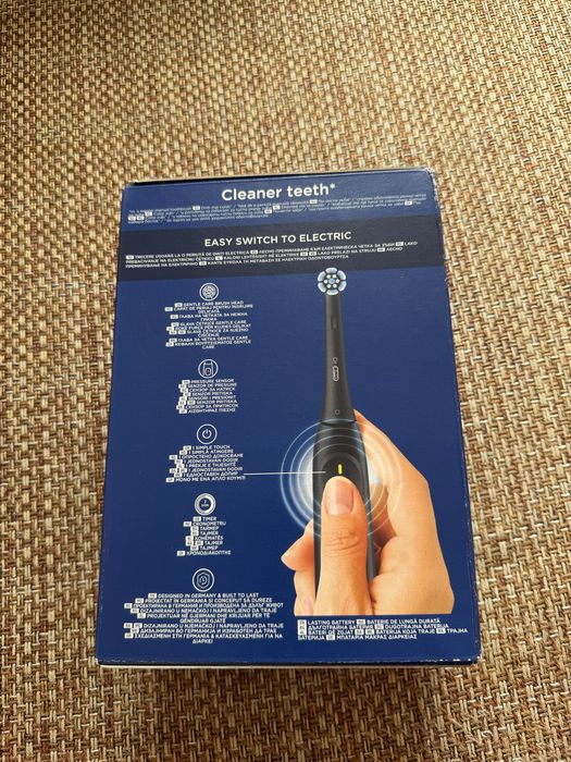 Електрическа четка за зъби Oreal-B