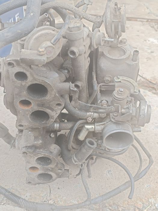 Продам систему впрыска на Мазду 626