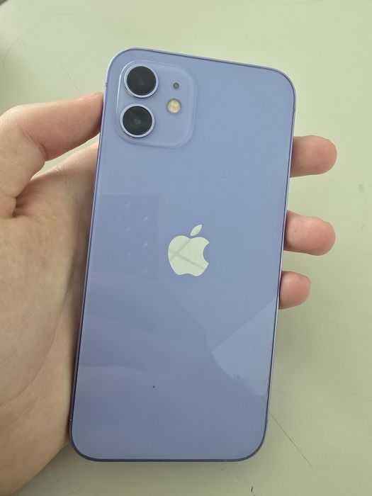 Продам iphone 12 64gb