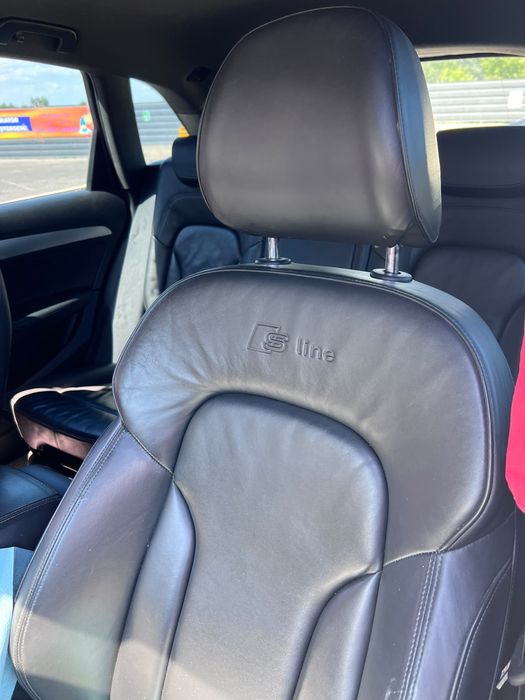 Dezmembrez  Audi Q5 2.0 disel quatro 177 cai cutie automata
