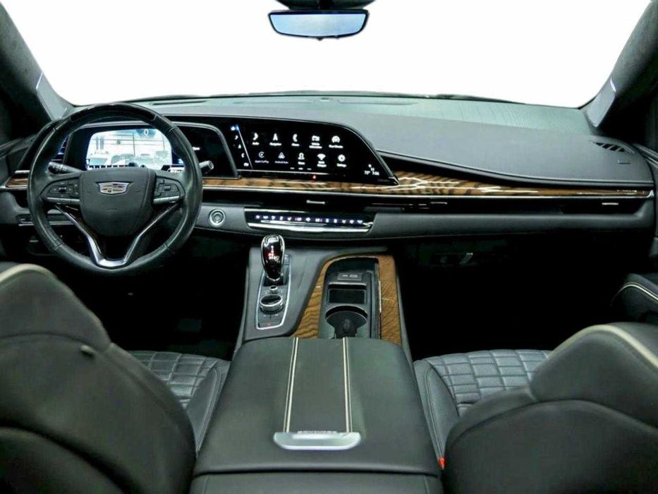 2022 Cadillac Escalade Esv Sport Platinum