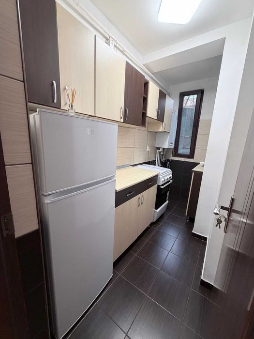 Garsoniera de inchiriat in zona Piata Sudului