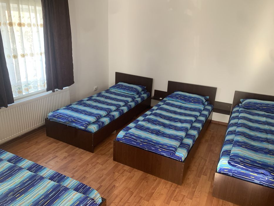 Chirie muncitori Chinteni