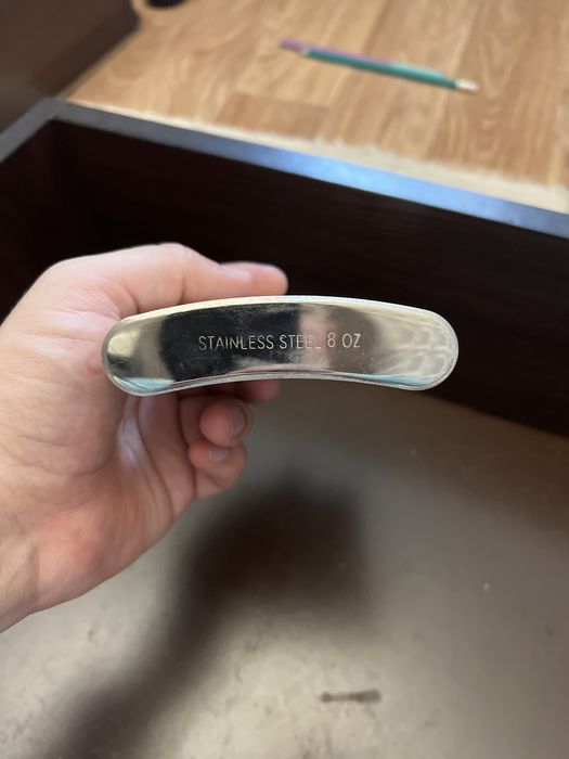 Продам флягу почти новая