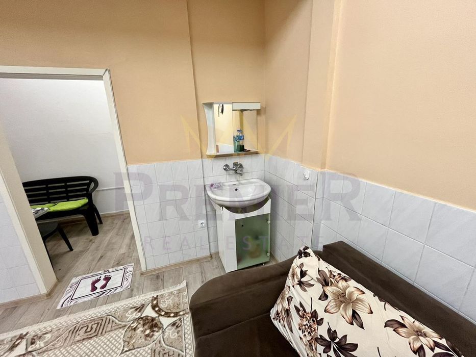 Дава се под наем Едностаен апартамент в Добрич, Център - 30 кв.м за 153 € - Снимка #8