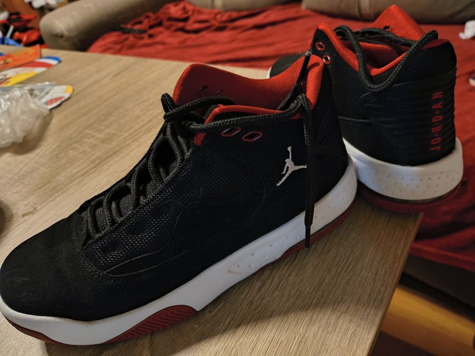 Дамски нови JORDAN