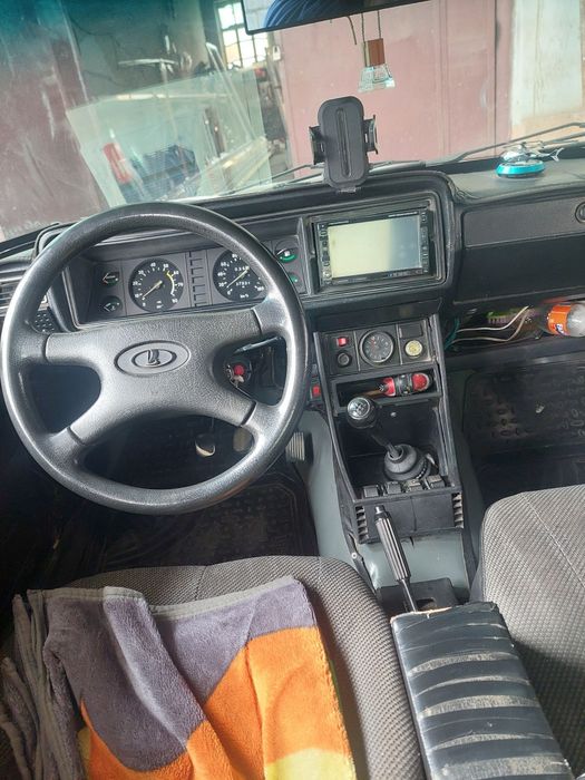 Vaz 2107 sotiladi holati yaxshi