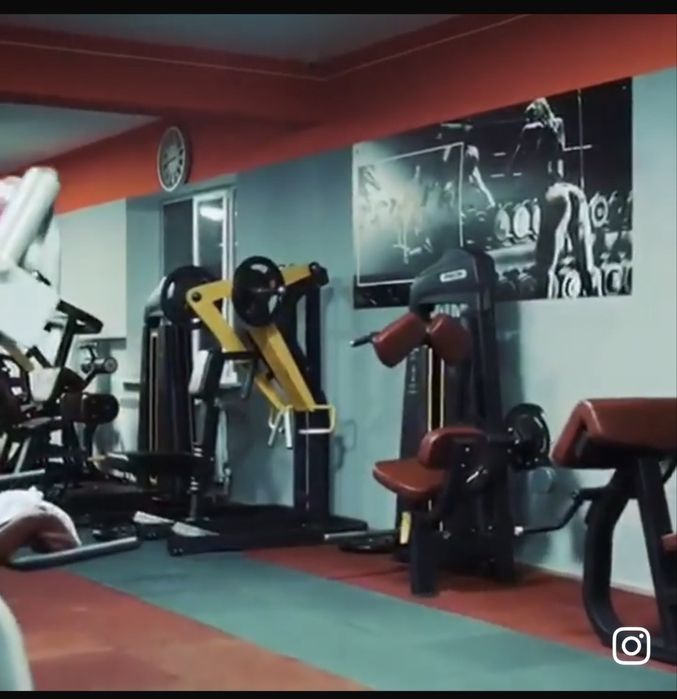 Тренажерный зал оборудование