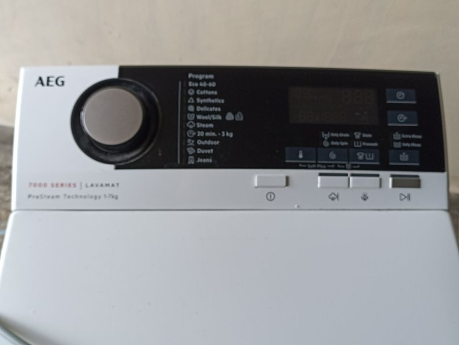 Пералня AEG LTN7E273E