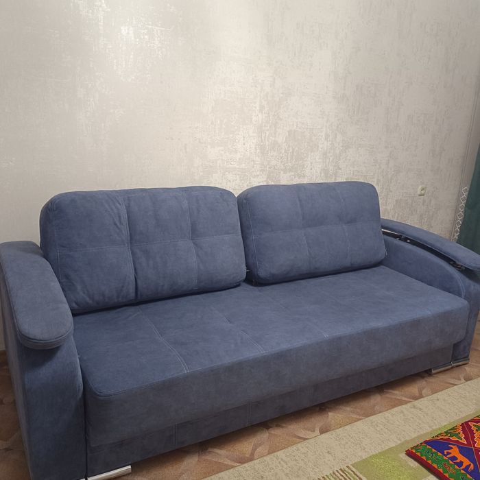 Продам диван в хорошем состоянии