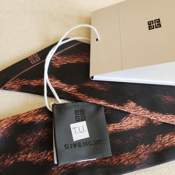 Шал GIVENCHY 100%коприна кафяв animal print чокер фишу лента за глава