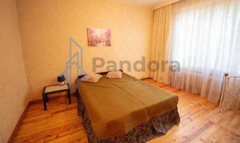 Дава се под наем Тристаен апартамент в София, Лозенец - 130 кв.м за 550 € - Снимка #5