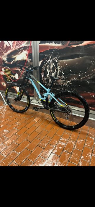 Bicicleta Mondraker Summum Carbon R