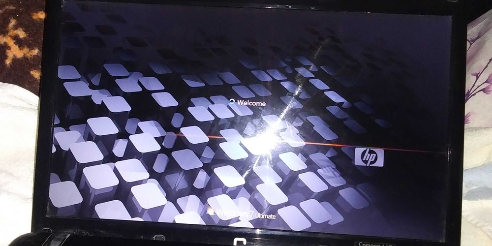 Laptop HP Compaq 610- pentru piese sau colectie