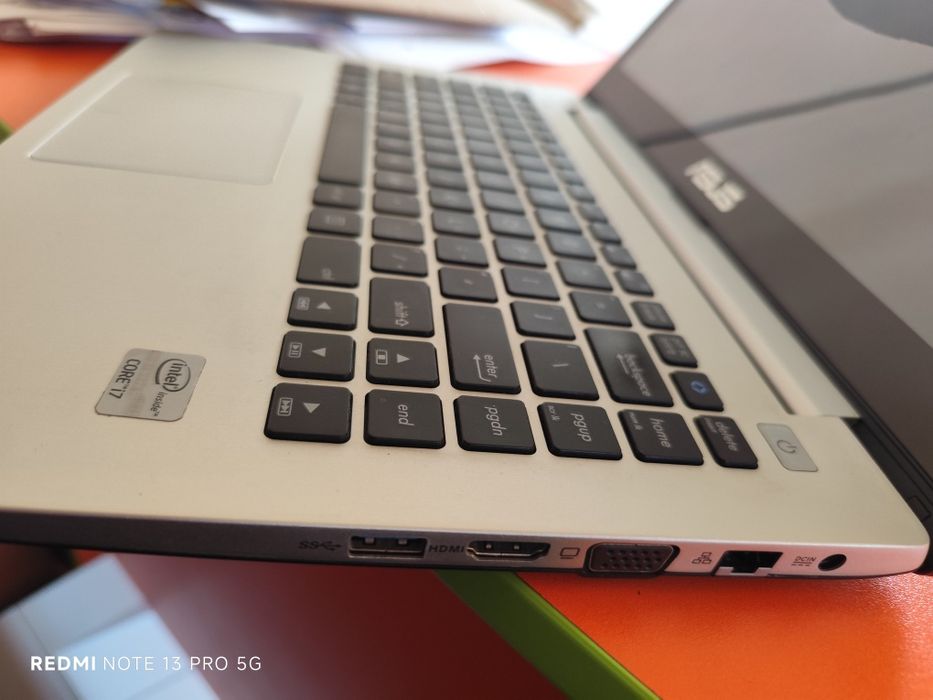 Asus desktop i 7 touchscreen