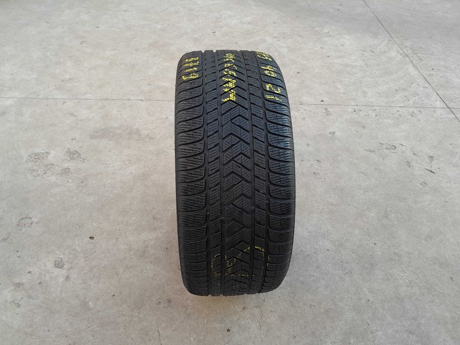O anvelopa iarna 275 40 21 pirelli scorpion winter N0 profil 6,5 mm