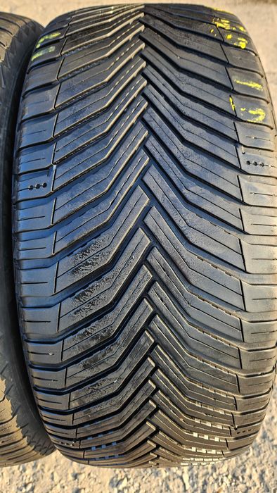 245/40 R19 • All Season • Michelin Cross Climate 2 98Y | 2 buc | Pret/buc