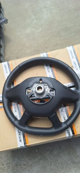 volan de piele dacia logan 3