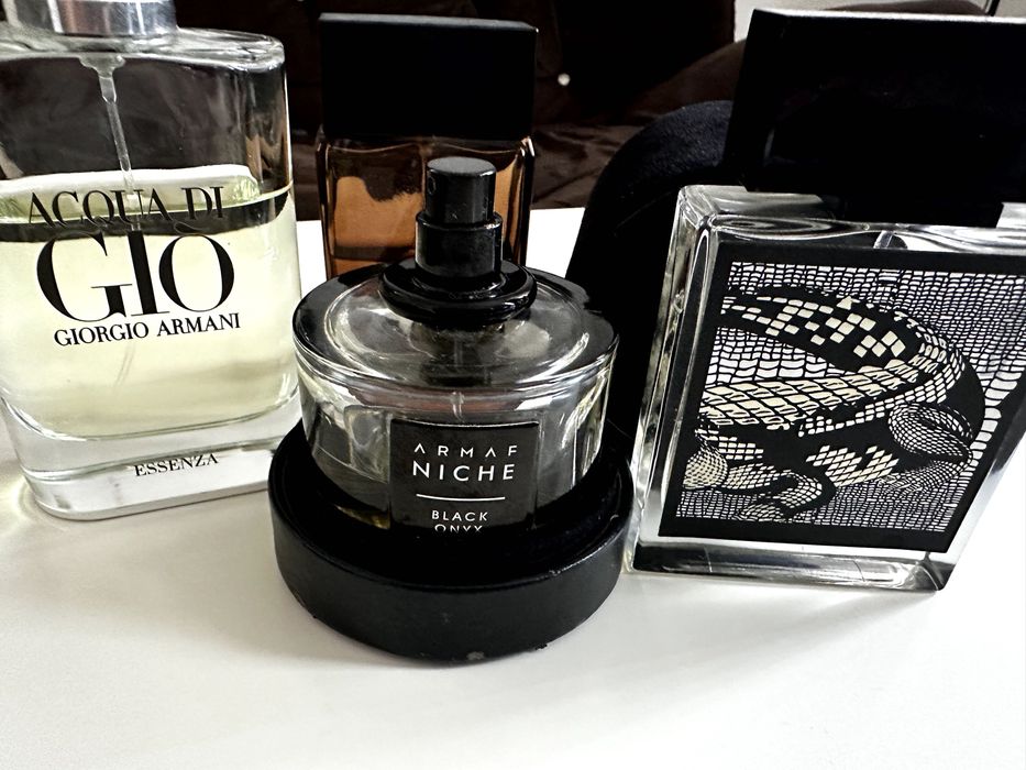 Lot 3+1 Cadou Parfumuri Bărbătești Originale (Armani Essenza, Rasasi, Armaf)