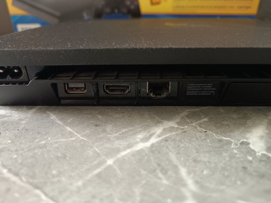 Игровая приставка ps4
