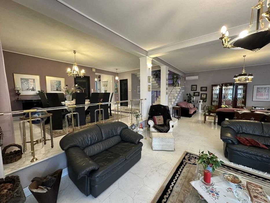 Продава се Къща в Пловдив, Кършияка - 600 кв.м за 1105 €/кв.м - Снимка #5